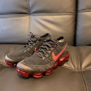 Nike bred vapormax size 7.5